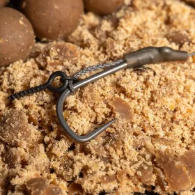 Nash Slip D 8 s ušicom, udica s bradom za boile, predvezana