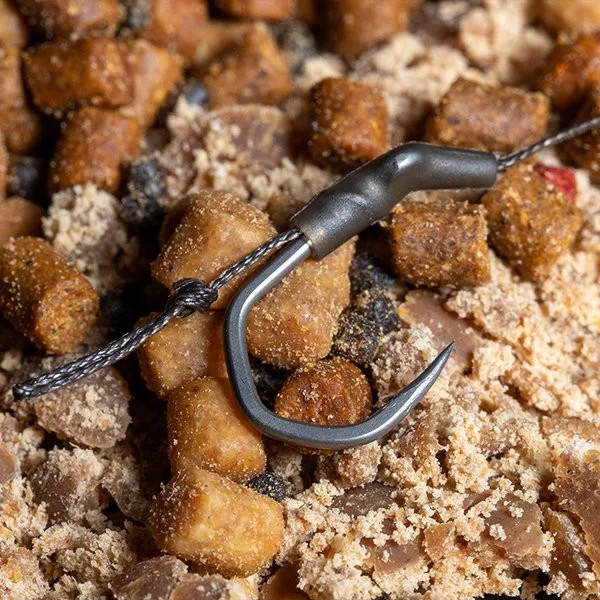 Nash Solid Bag Rig 6, udica s bradom, s ušicom, predvezana, 3 komada